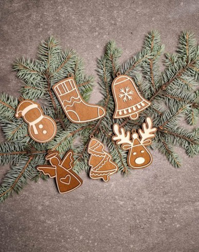 Lebkuchenset Nr.1 - Schachtel mit Weihnachtsschmuck